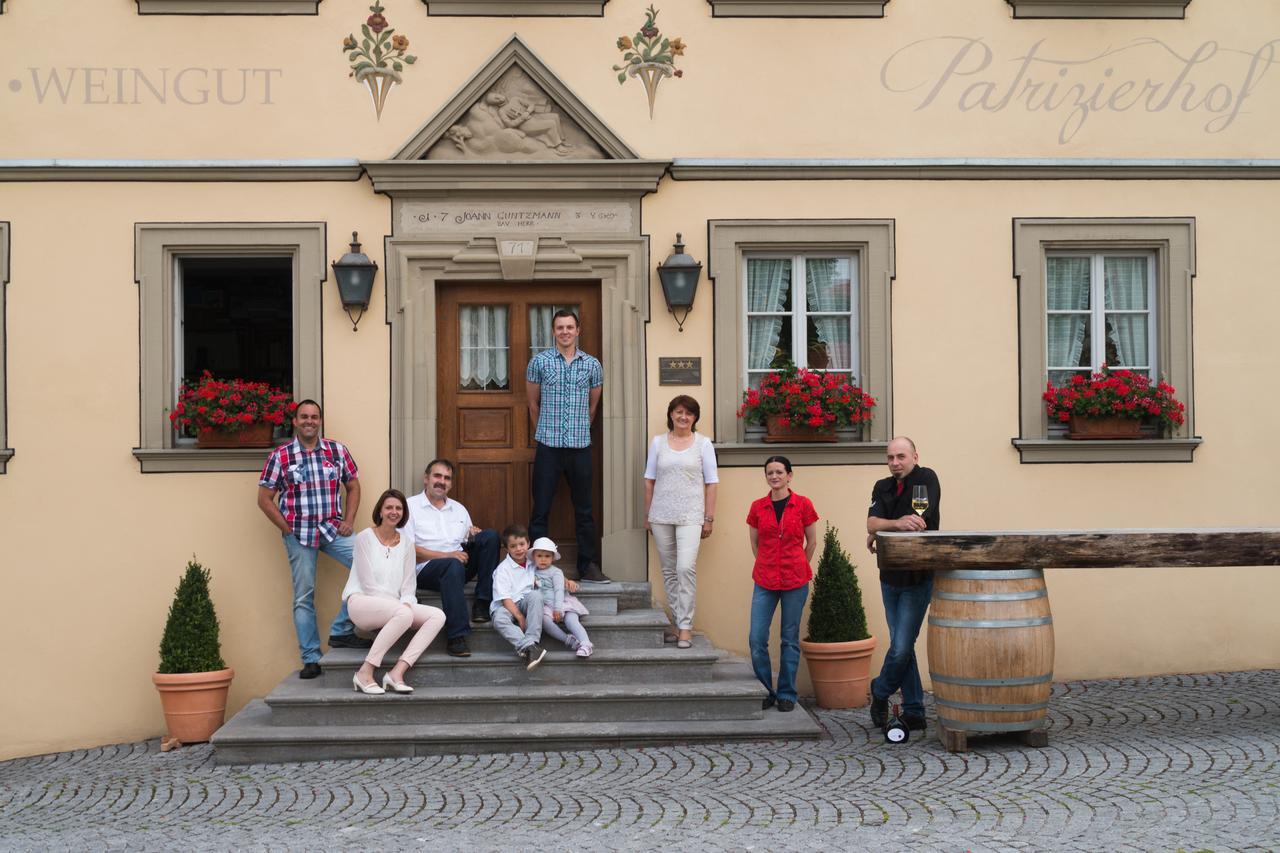 Der Patrizierhof - Weingut Gasthof Hotel - Familie Grebner Grosslangheim Exteriér fotografie